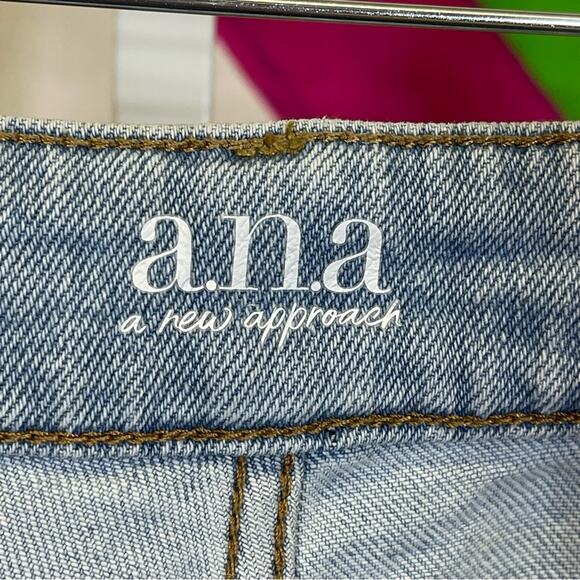 ANA, High Rise Denim Button-Fly Women Shorts. Size 20W. Excellent condition! - Picture 6 of 7